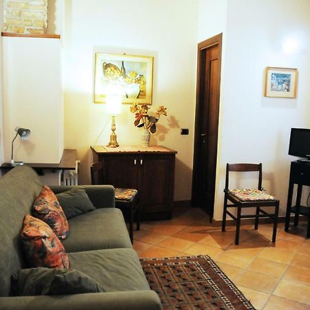 Dorsoduro - Corte Della Comare Veneţia Exterior foto
